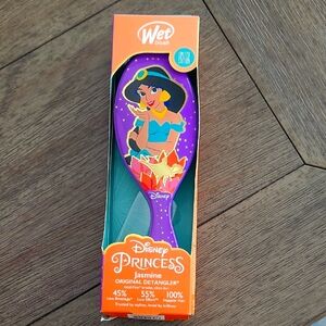 Disney Princess Jasmine Detangler Wet Brush Limited Edition New